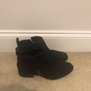 Ugg Aureo II Black Booties
